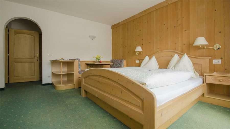 Hotel Garni Ruscel Santa Cristina Val Gardena Εξωτερικό φωτογραφία