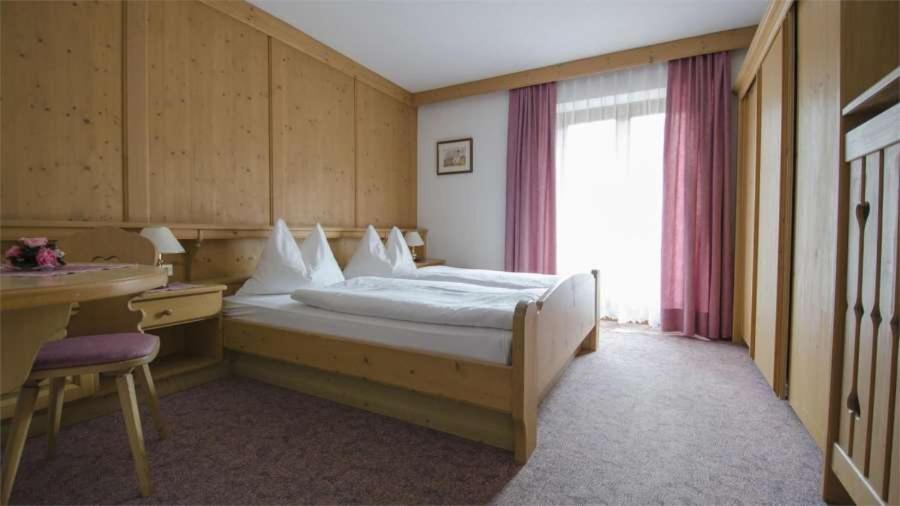Hotel Garni Ruscel Santa Cristina Val Gardena Εξωτερικό φωτογραφία